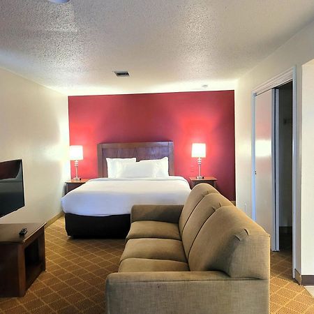 Value Suites Extended Stay - St Louis Меріленд-Гайтс Екстер'єр фото
