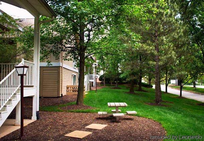 Value Suites Extended Stay - St Louis Меріленд-Гайтс Екстер'єр фото